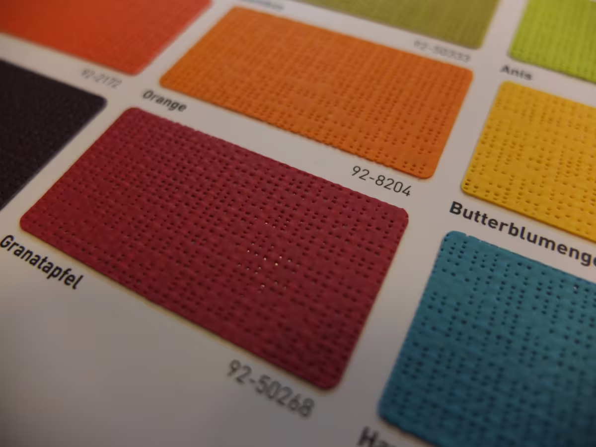 Katalogy a vzorníky baldachýnů