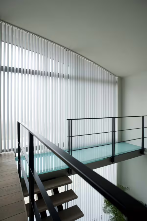 LECLUYSE - vertikální žaluzie s plastovou lamelou