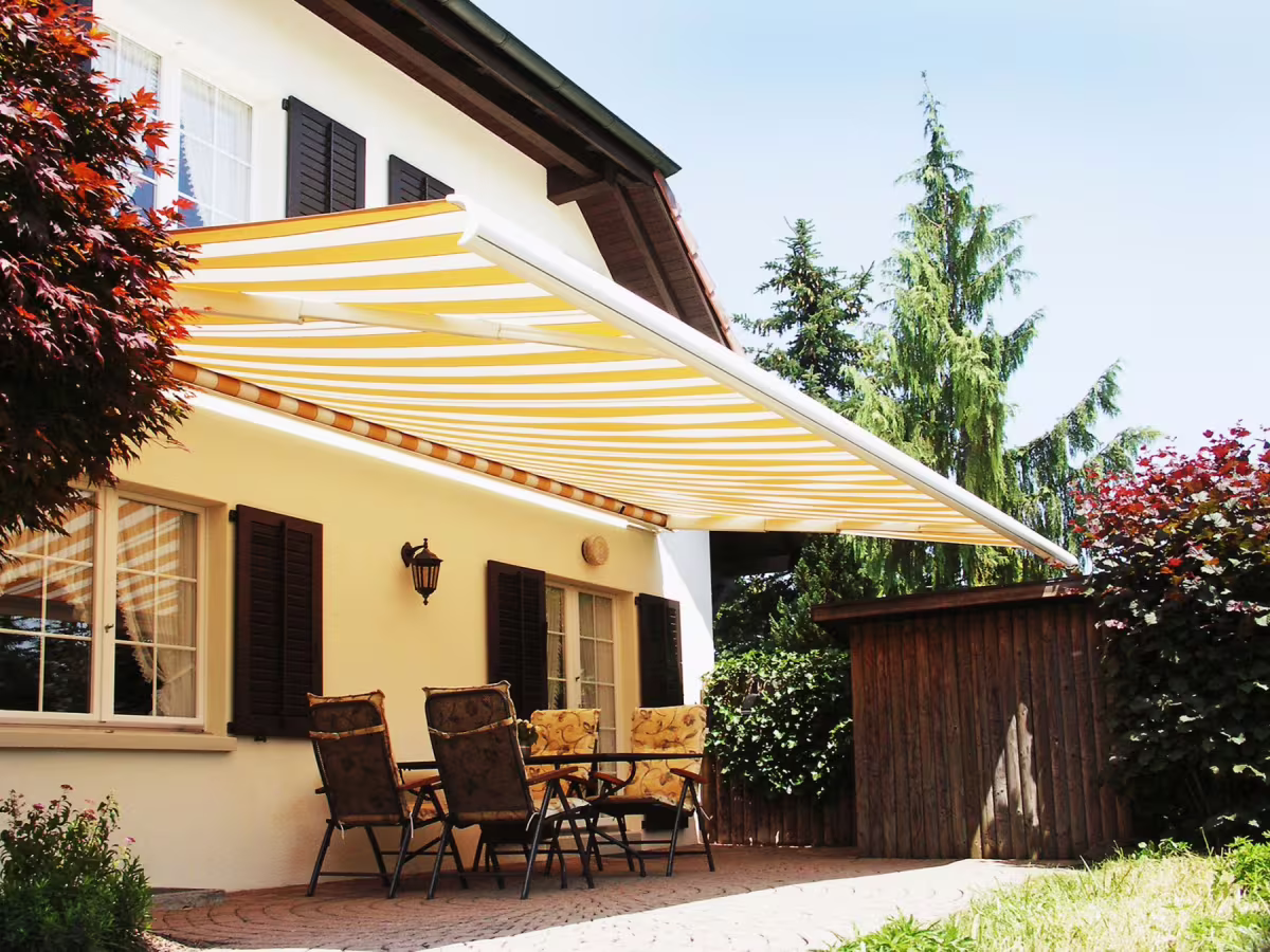 Kazetová markýza MESABOX