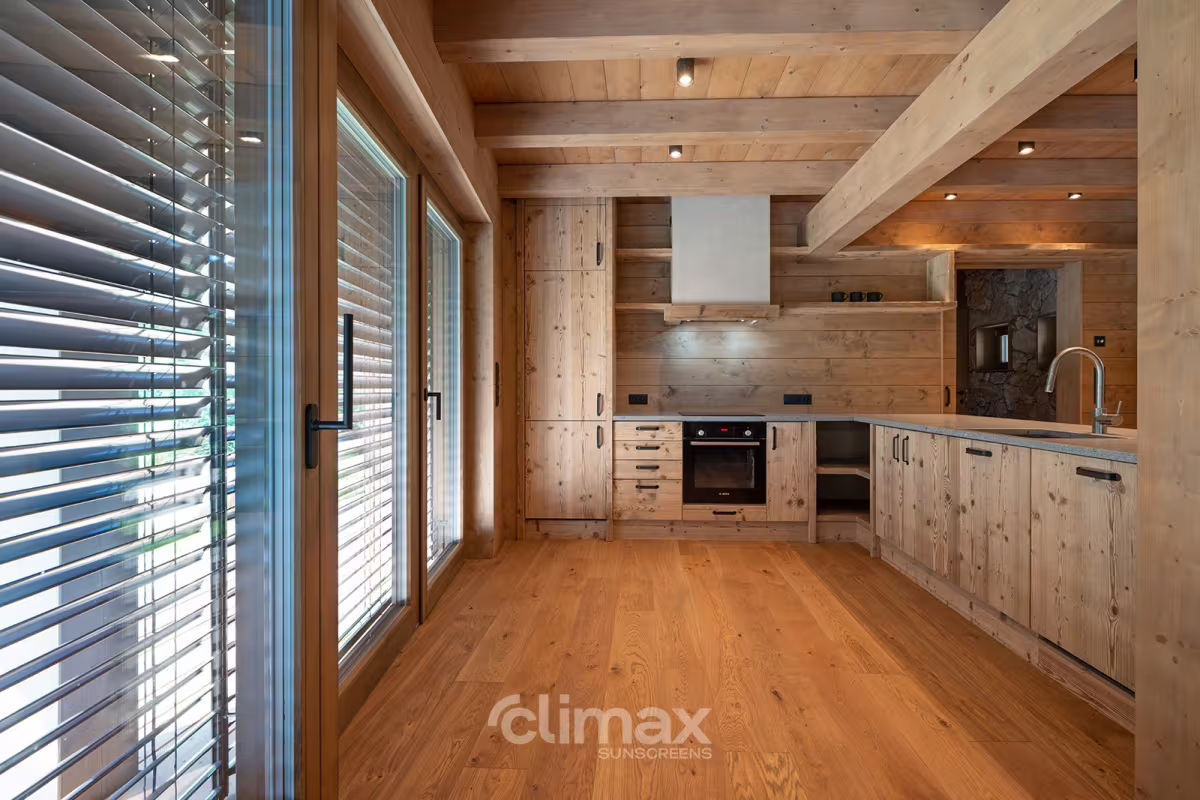 Venkovní žaluzie - lamela ve tvaru C 80 (C 60)