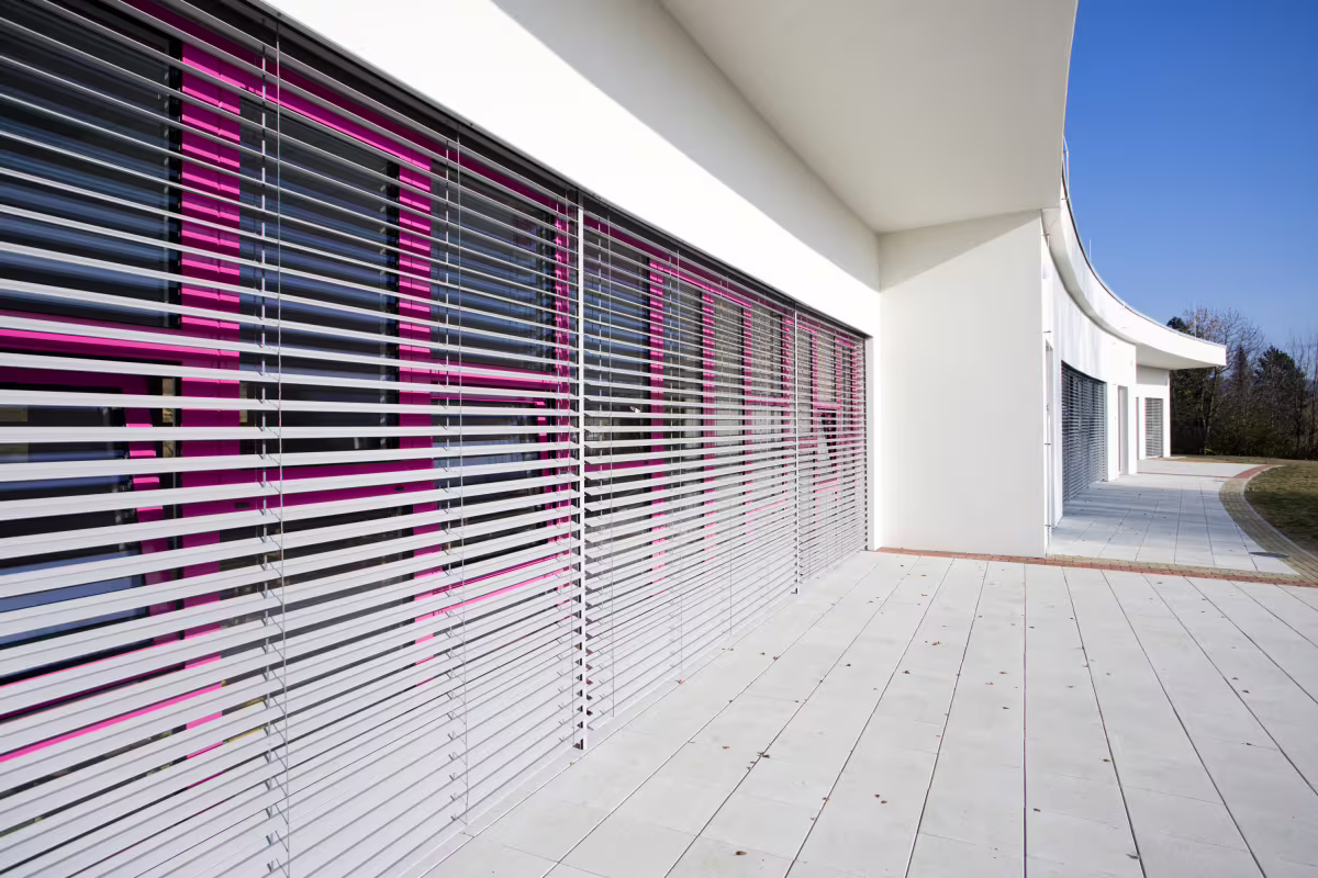 Reference - realizované žaluzie, markýzy, rolety a pergoly